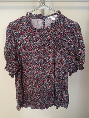 Amazon Essentials Black Red Floral Ruffle-Neck Blouse